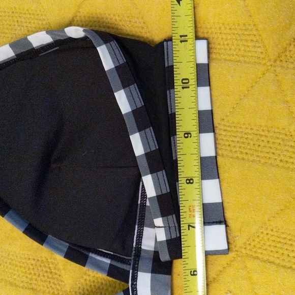 Oakley two piece swimsuit - Picture 7 of 7